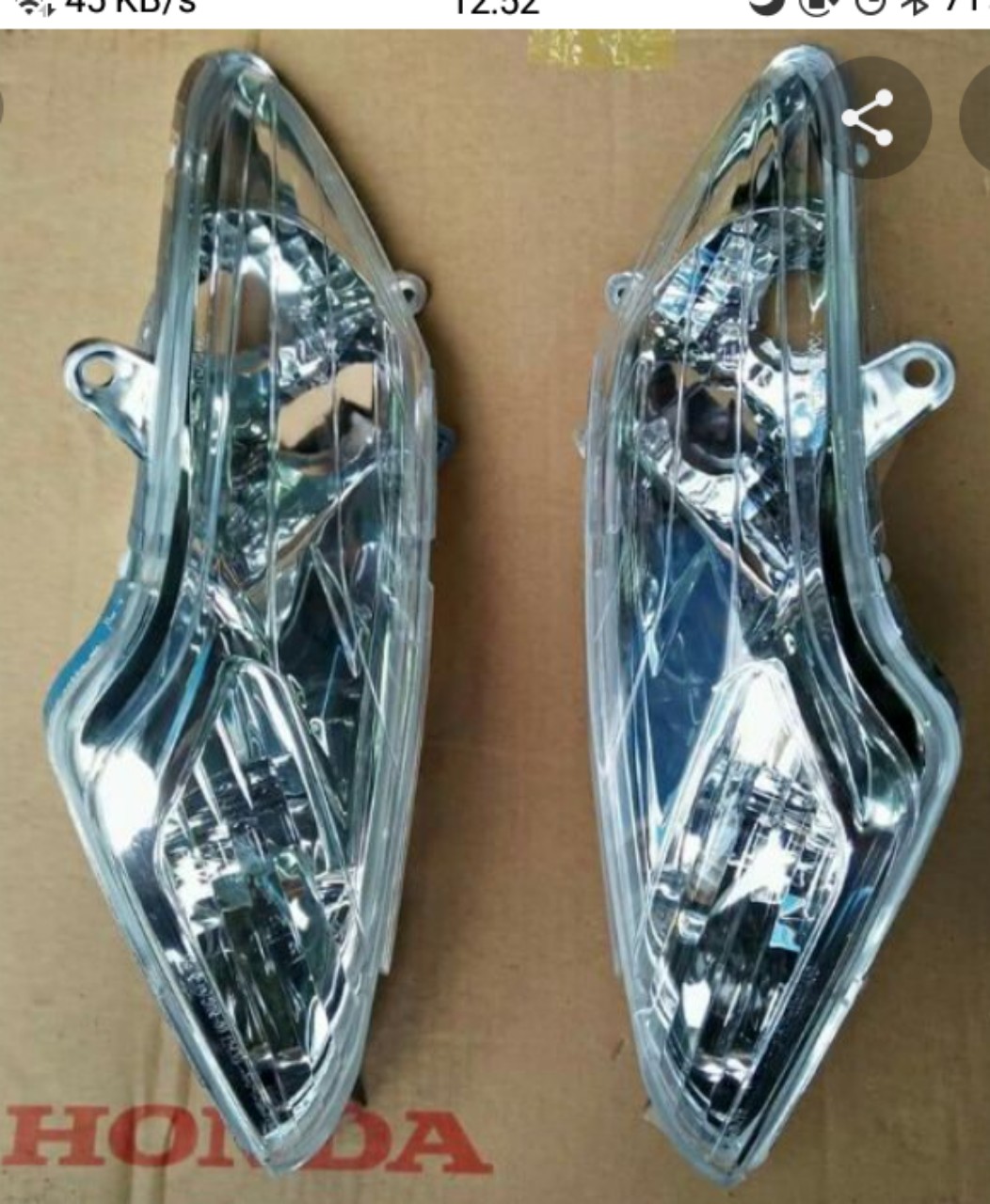 CẶP XI NHAN CHO XE SH Ý V3