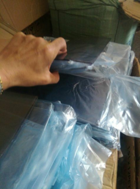 Mica khay đỡ giấy trên máy in 2900 3000