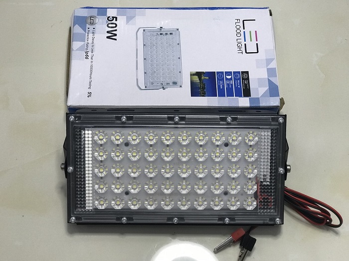 Đèn led kẹp bình 50w , 100w dc 12v sáng trắng