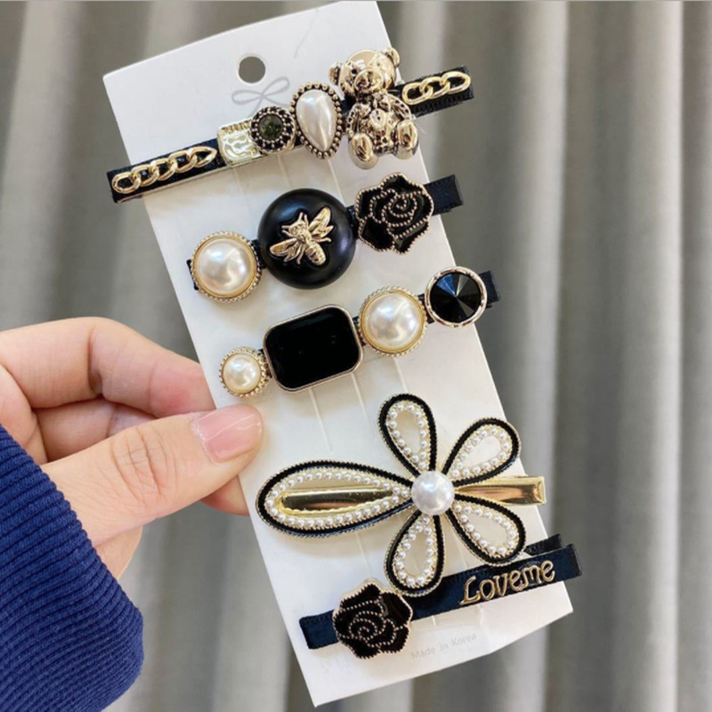 Set 5 Kẹp Tóc Ngọc Trai Đính Hạt Siêu yêu ( Ngẫu Nhiên)