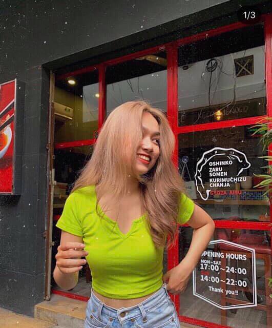 Áo croptop nữ trơn xẻ cổ cực hot