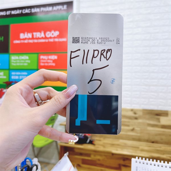 Phản quang Oppo F11 Pro