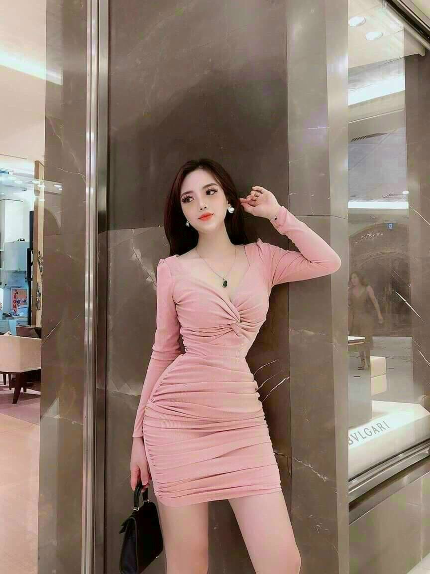 ĐẦM ÔM BODY XOẮN NGỰC 4 MÀU DD059