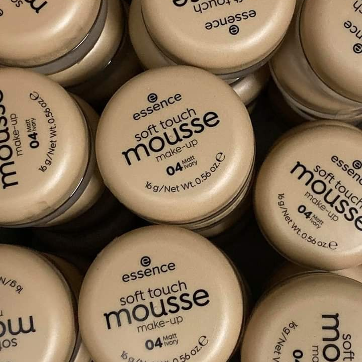 mẫu 2020 Phấn tươi Essence Tông 04  nội địa Đức