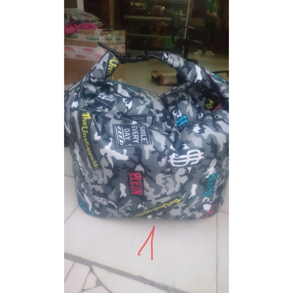 Túi đựng cá mang về