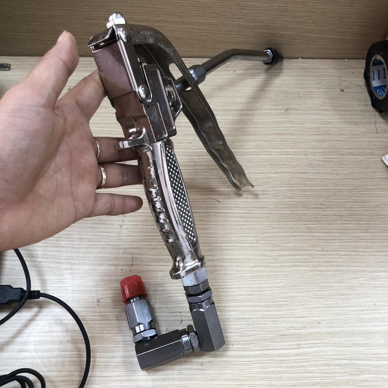 Dụng cụ  bơm mỡ Kocu HCG- 600