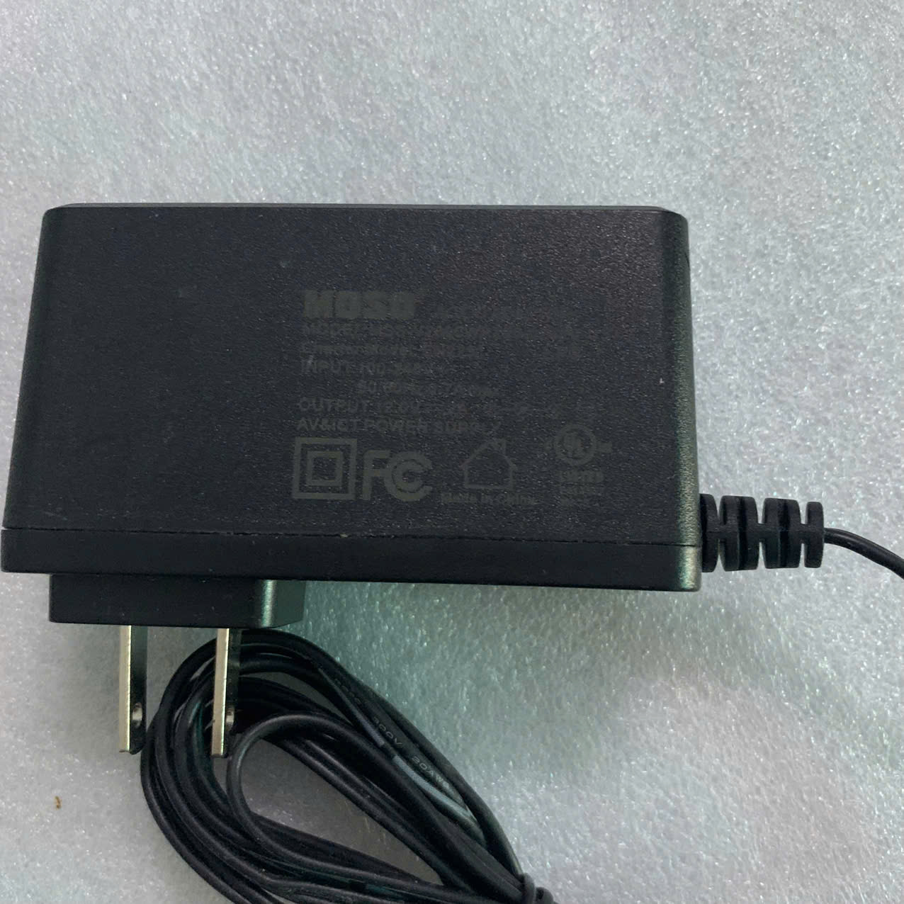 Adapter nguồn 12V 2A MOSO hàng bãi Zin