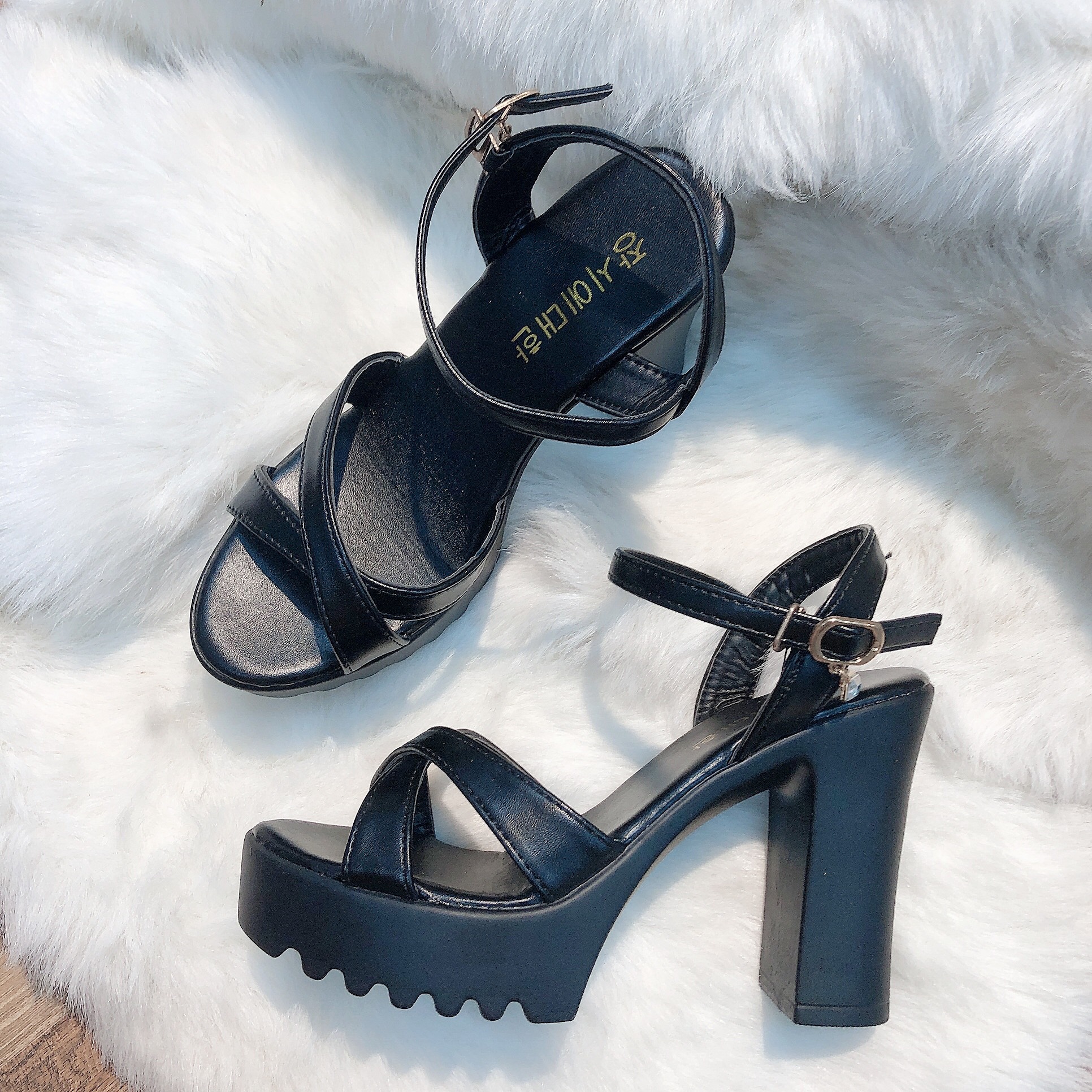 giày cao gót nữ/ sandal nữ độn đế cao 11 phân