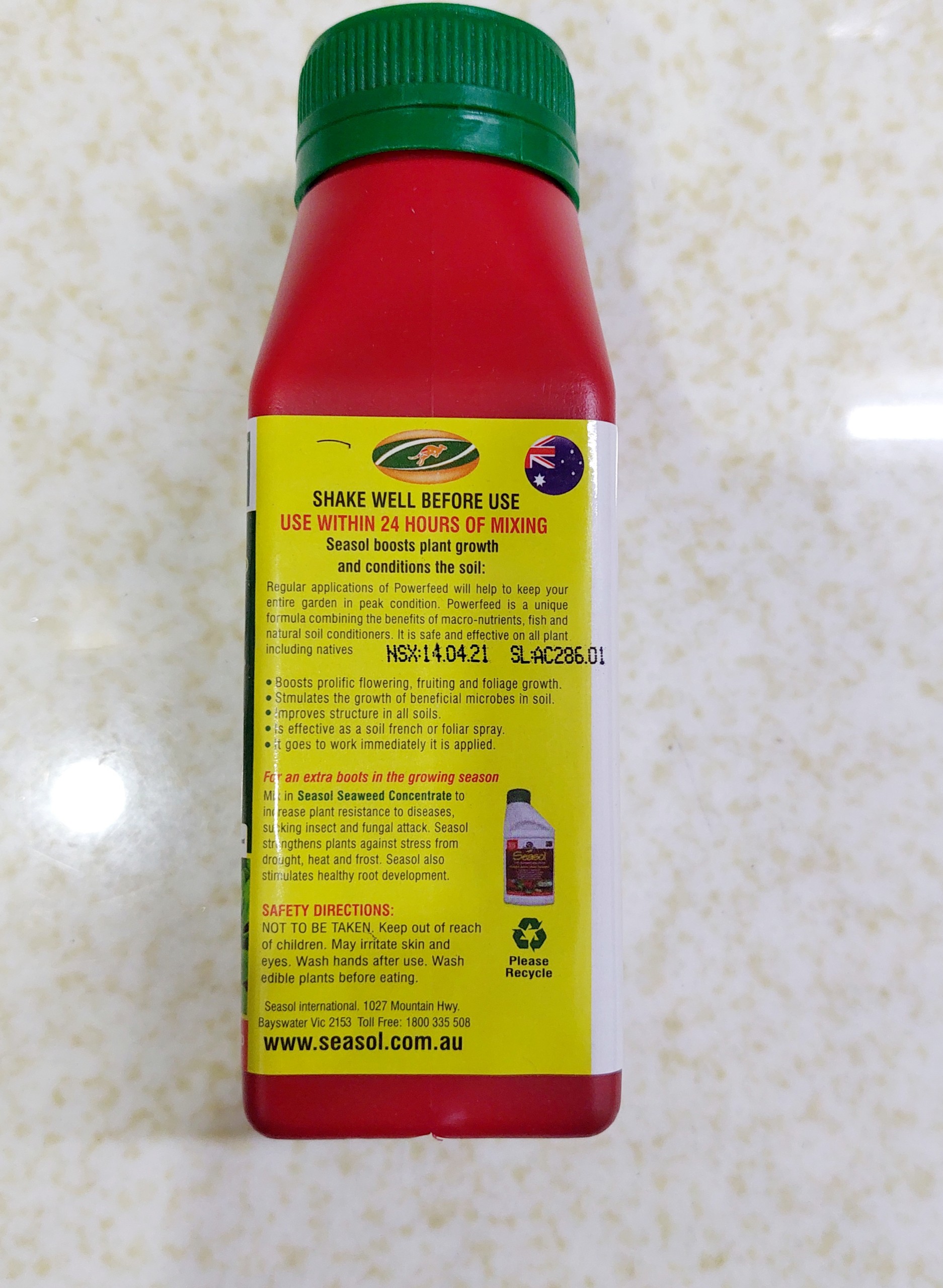 [HCM]Phân cá Úc PowerFeed chai 250ml. Nguyên liệu nhập từ Úc