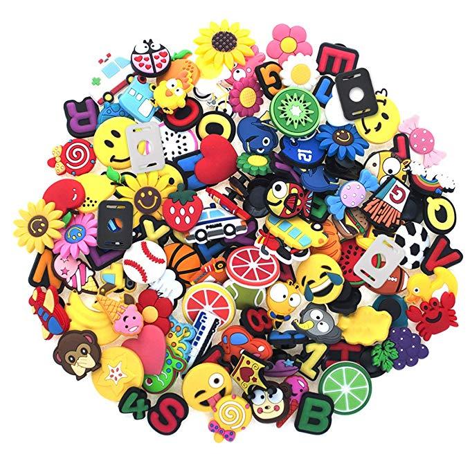 Combo 50 Jibbitz/Sticker/Nút gắn dép sục, dép cá sấu, Crocs (Mẫu ngẫu nhiên - Trộn lẫn)