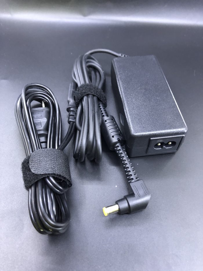 Sạc Laptop Panasonic 16V- 2.5A