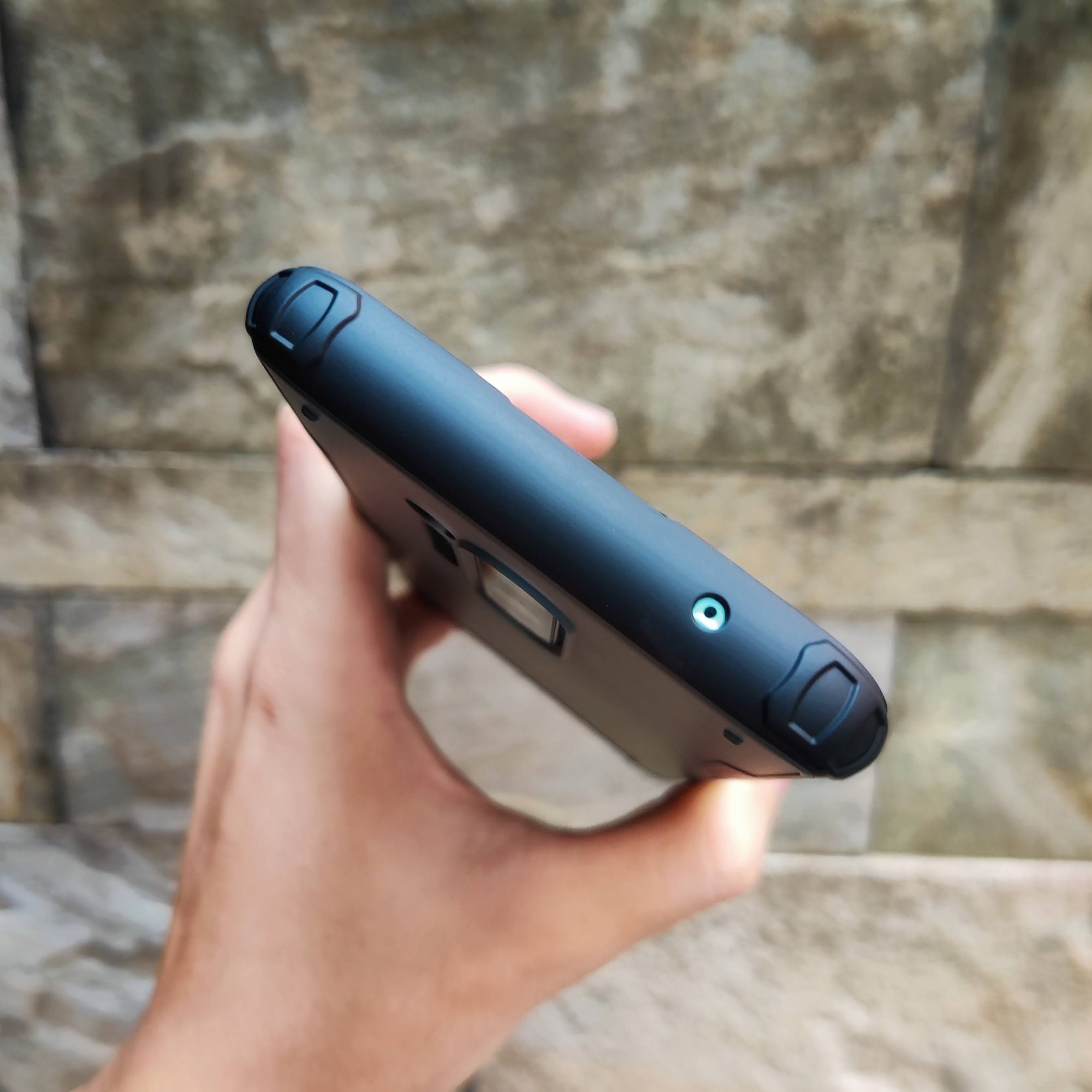[HCM]Ốp lưng OnePlus 8 Pro nhám viền màu Ver 2