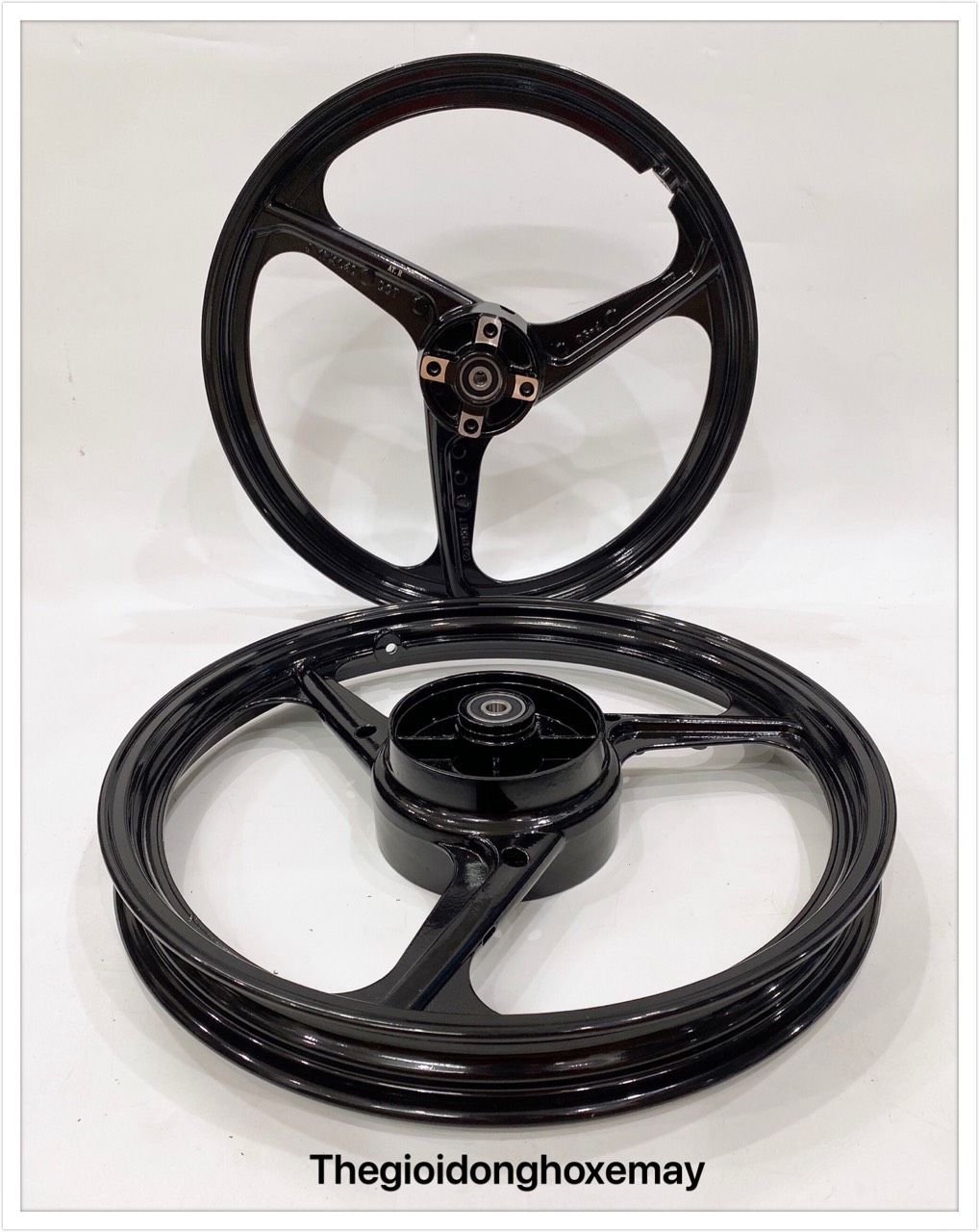 Mâm 3 Đao ATR Sirius 1.4-.16 Trắng Đen