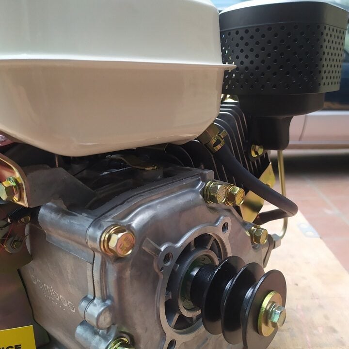 Động Cơ Dầu Bamboo 5.5HP