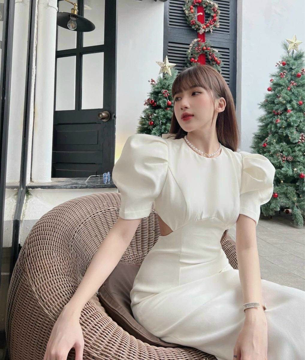 Đầm Body Tay Phồng Hở Eo Có Mút