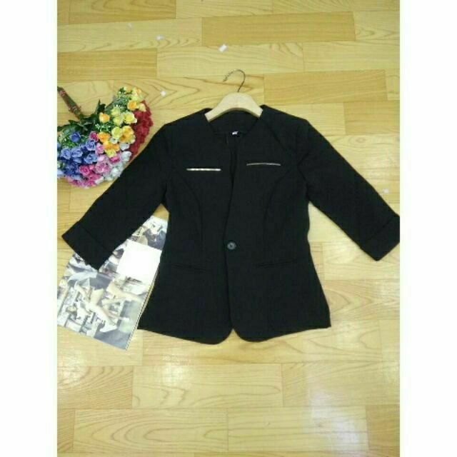 ÁO VEST ĐEN TAY LỠ 02