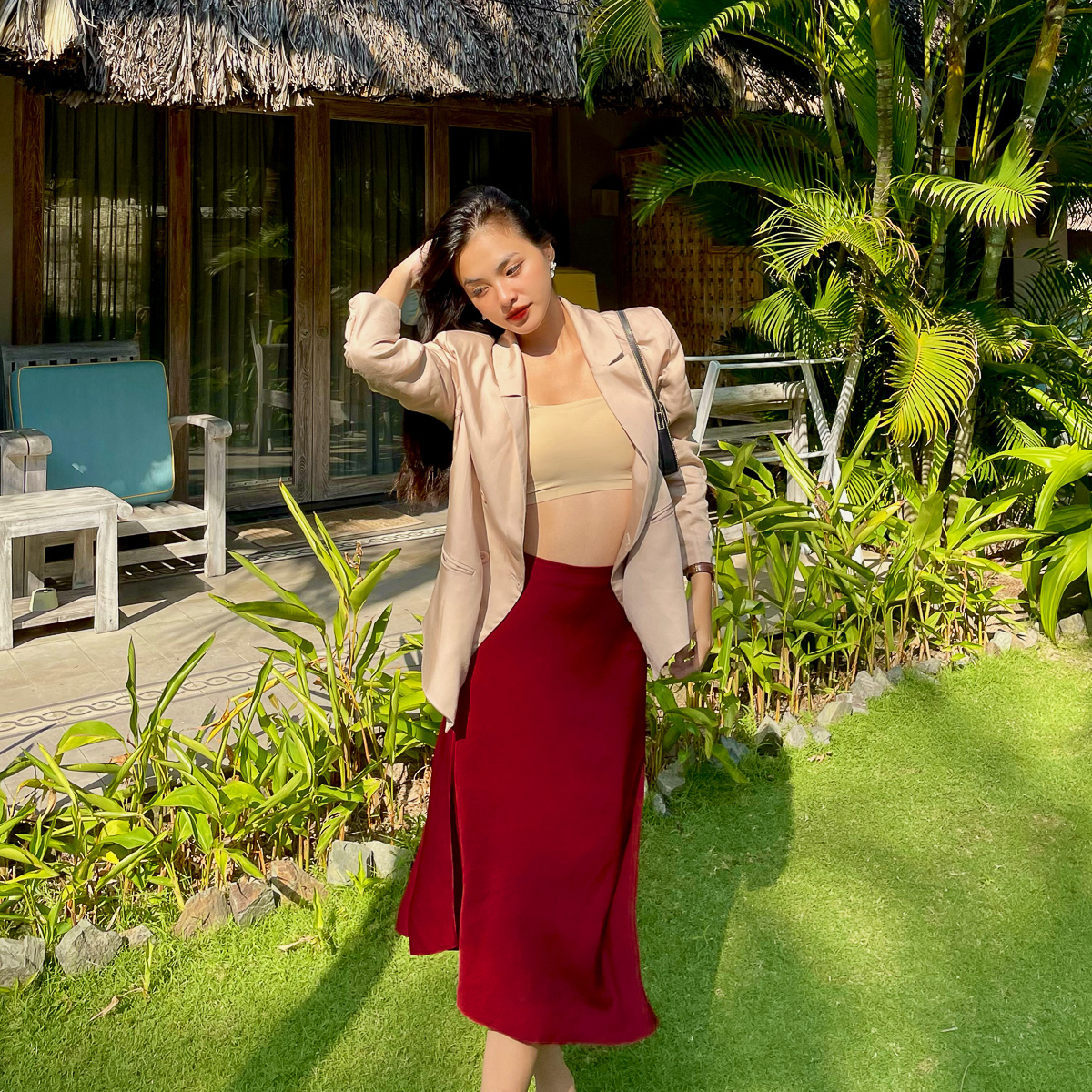 Chân váy Maybi midi suông lụa