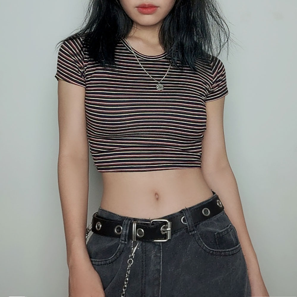 Áo crop top sọc đen ôm body RT004