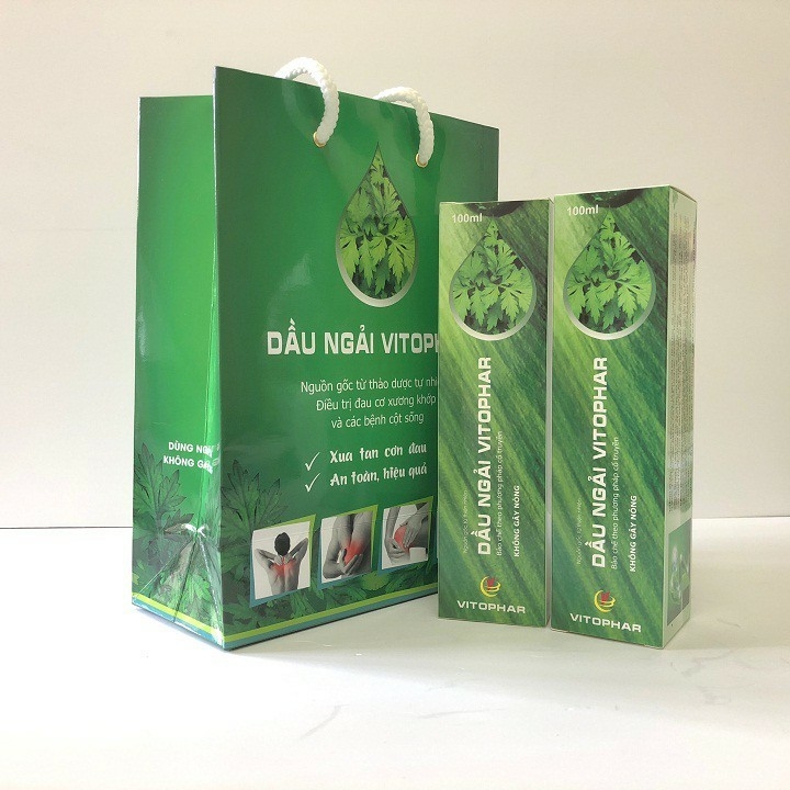 (Tặng 1 chai ngải cứu 100ml) Combo 4 chai tinh dầu ngải cứu Vitophar 100ml