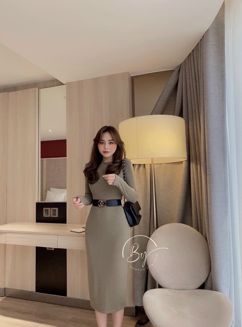 Đầm len body