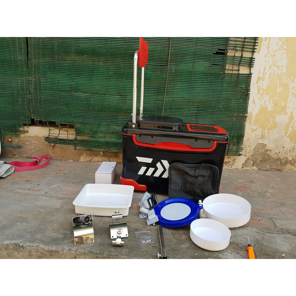 Thùng Câu Đài Daiwa 32 lít