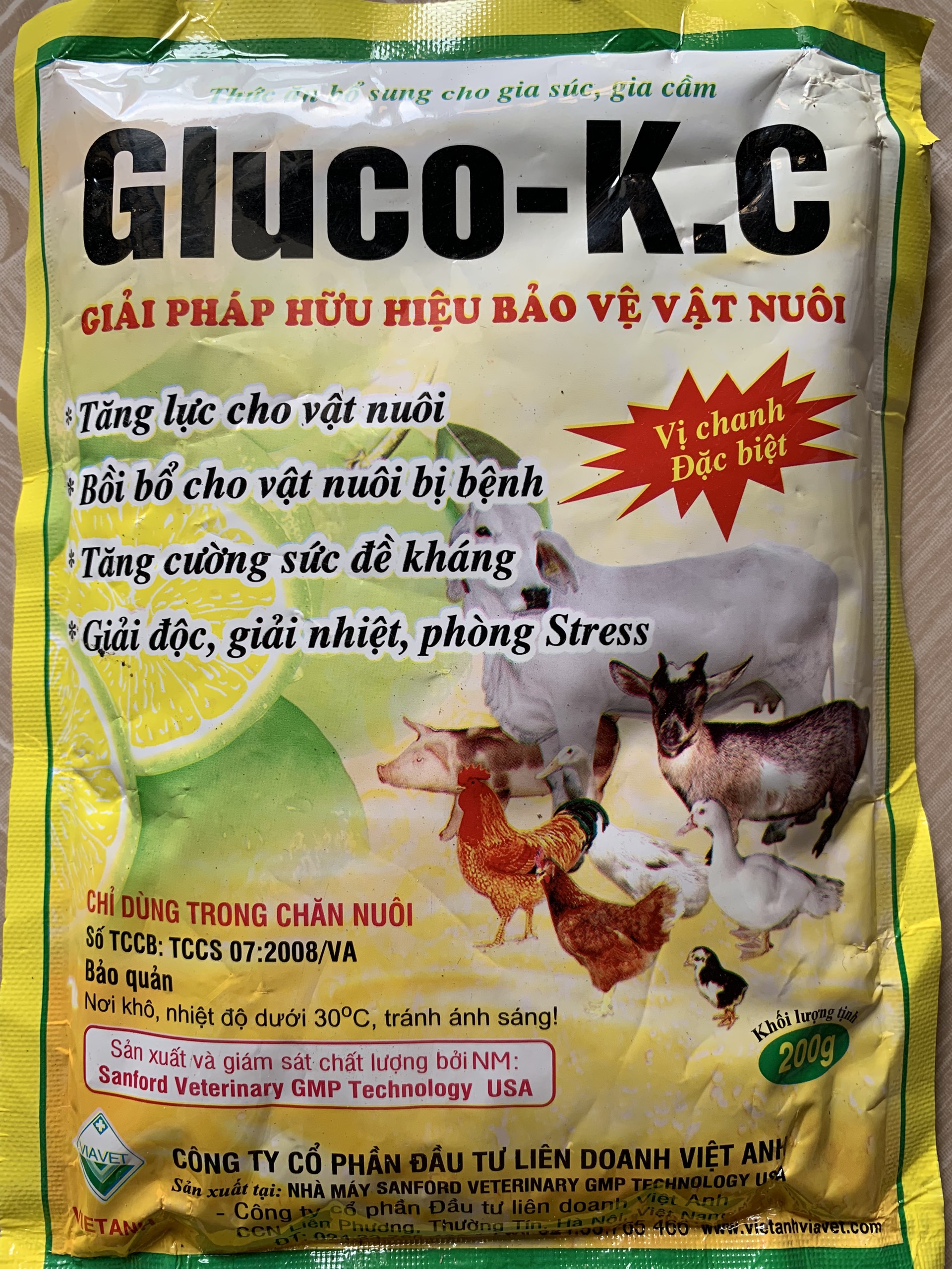 Gluco KC Tăng sức đề kháng giải độc giải nhiệt chống stress cho vật nuôi vị chanh gói 200g