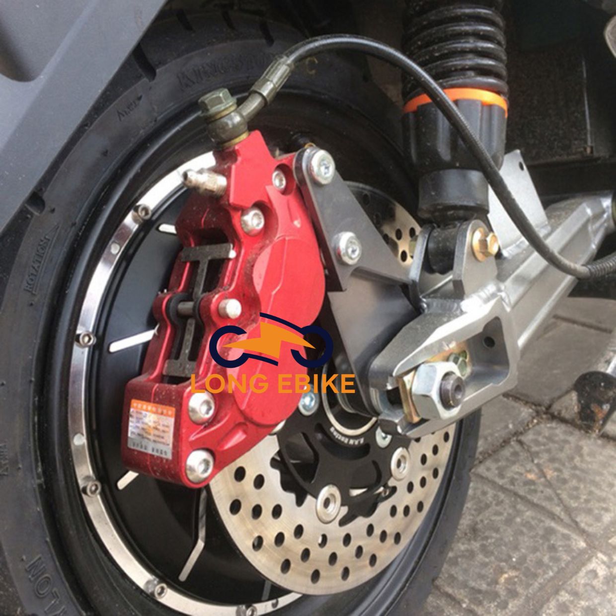 pat heo 4 piston dành cho xe điện