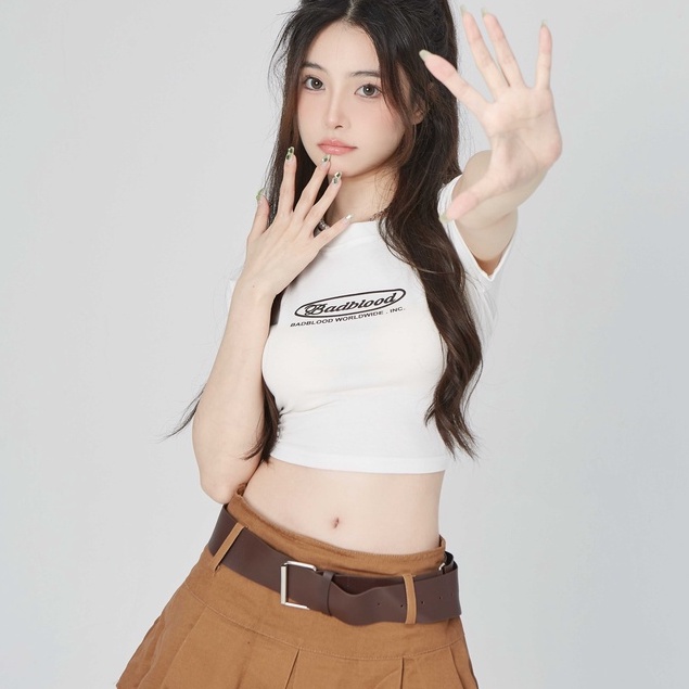Áo thun croptop body BadBlood