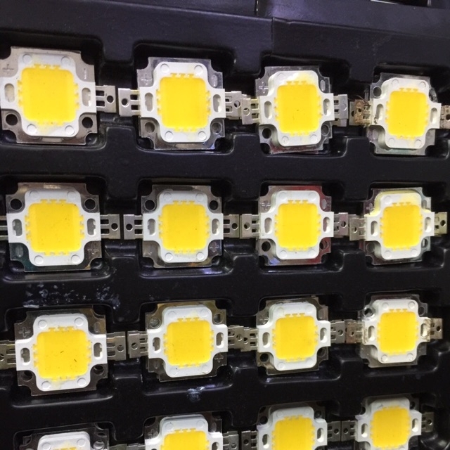 Đèn led sieu sáng 12v 10w