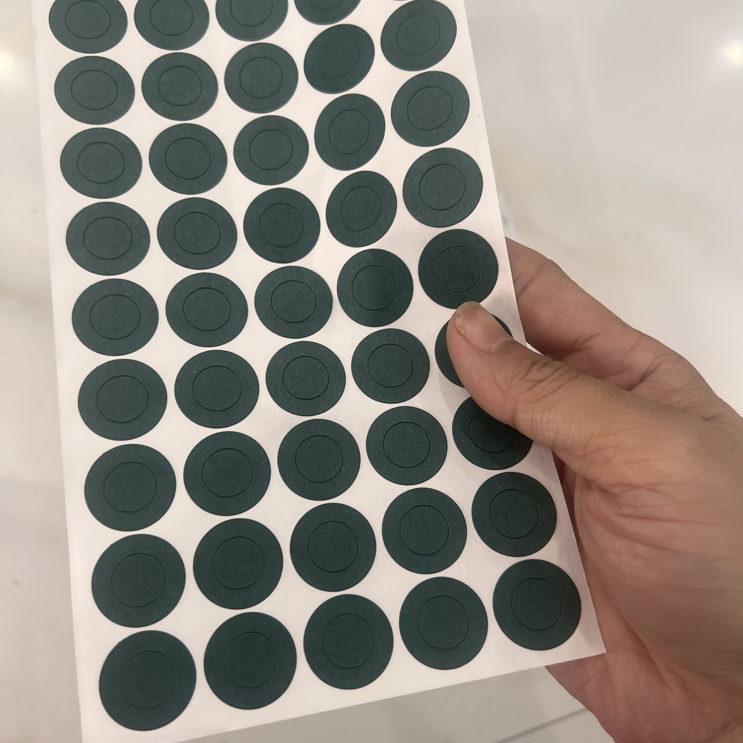 giấy dán cực dương pin 21700 tờ lớn 85 đầu