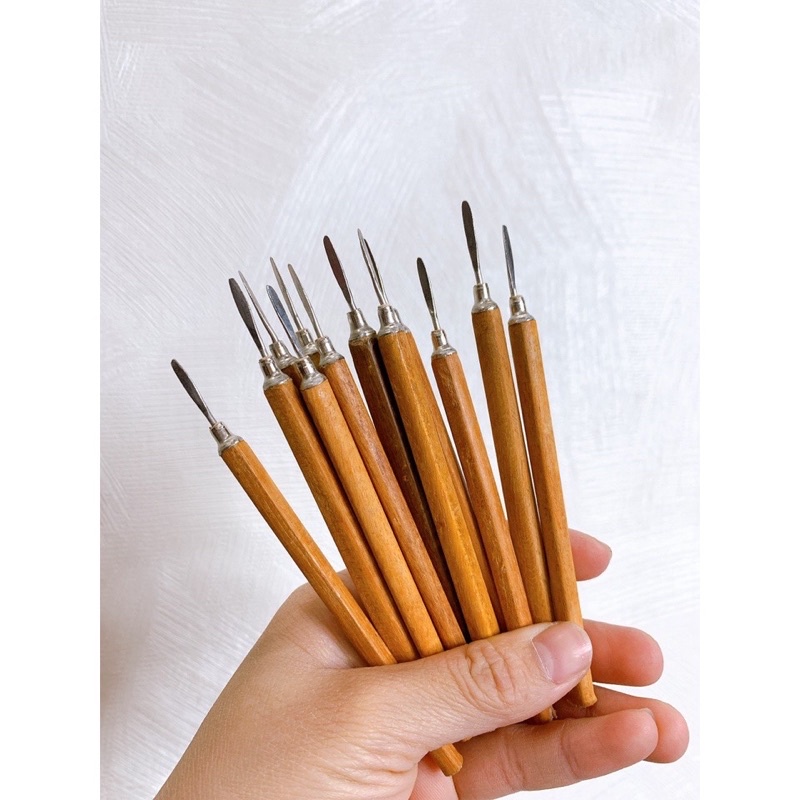 Cây lấy khoé móng cán gỗ chuyên dụng nail