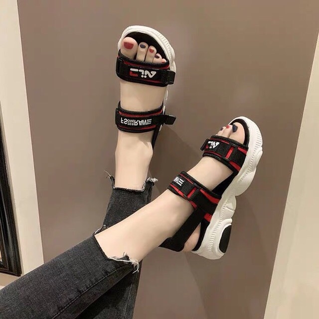 Sandal Quai hậu nữ hot trend 2021