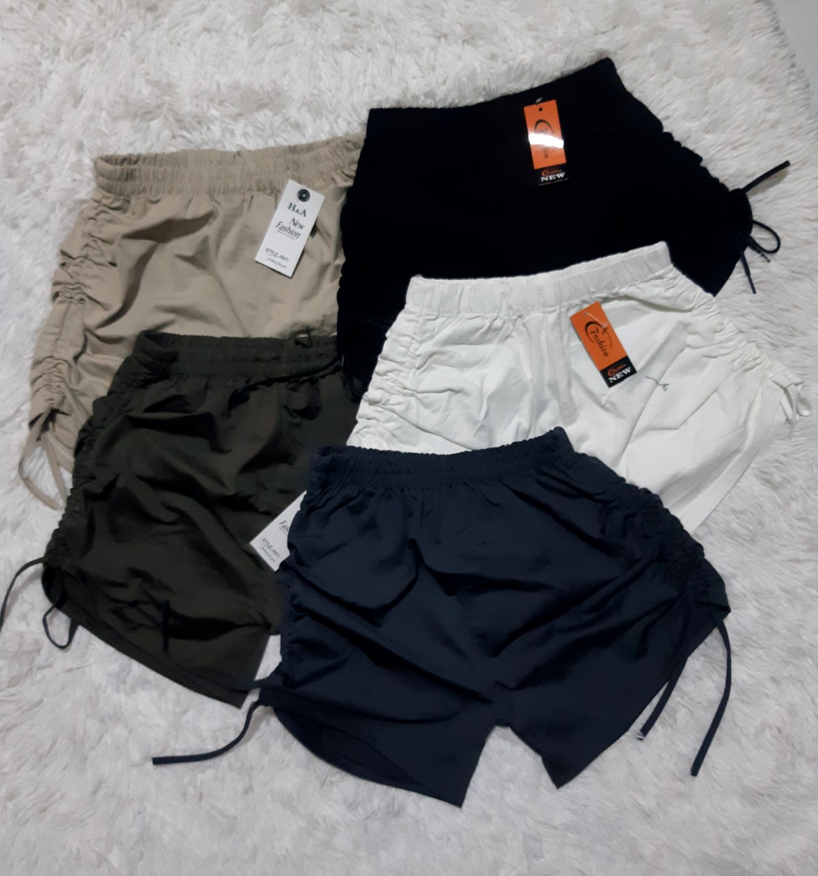 QUẦN SHORT KAKI NỮ CO GIÃN CÓ RÚT DÂY 2 BÊN