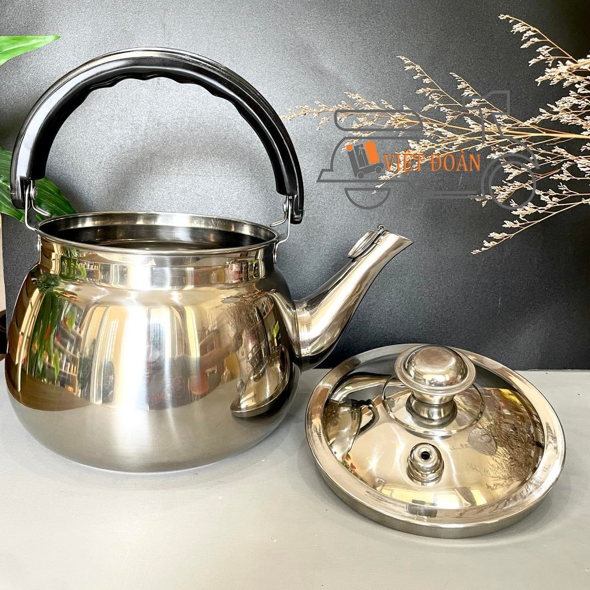 Ấm đun nước - inox 304 cao cấp, dày, bóng đẹp - có còi reo 5 lit, 3 lit. xuất xứ đài loan, sử dụng được bếp từ