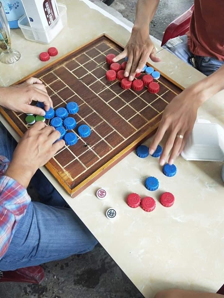 Cờ úp kèm nắp đậy