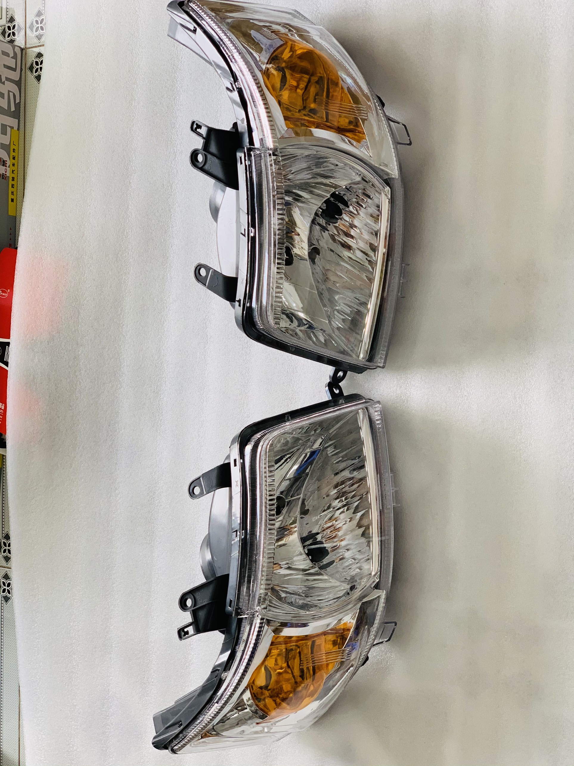 Đèn pha Suzuki Pro, Su Mập, Suzuki APV 2006-2018
