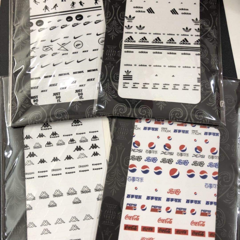 SET 2 MIẾNG DECAL THƯƠNG HIỆU ( Mẫu ngẫu nhiên ) 0882