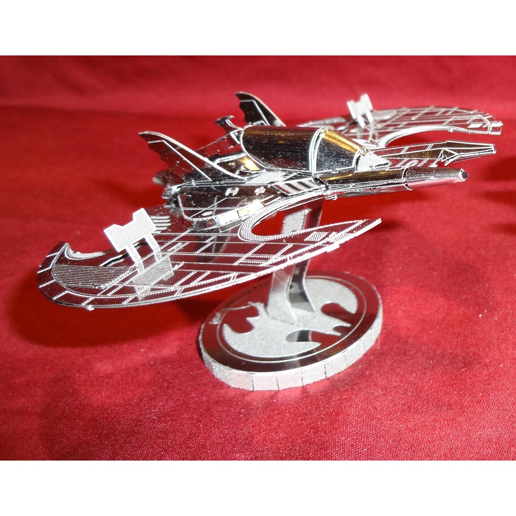 Mô Hình 3D Kim Loại Phi Thuyền Batwing 1989 (chưa ráp)