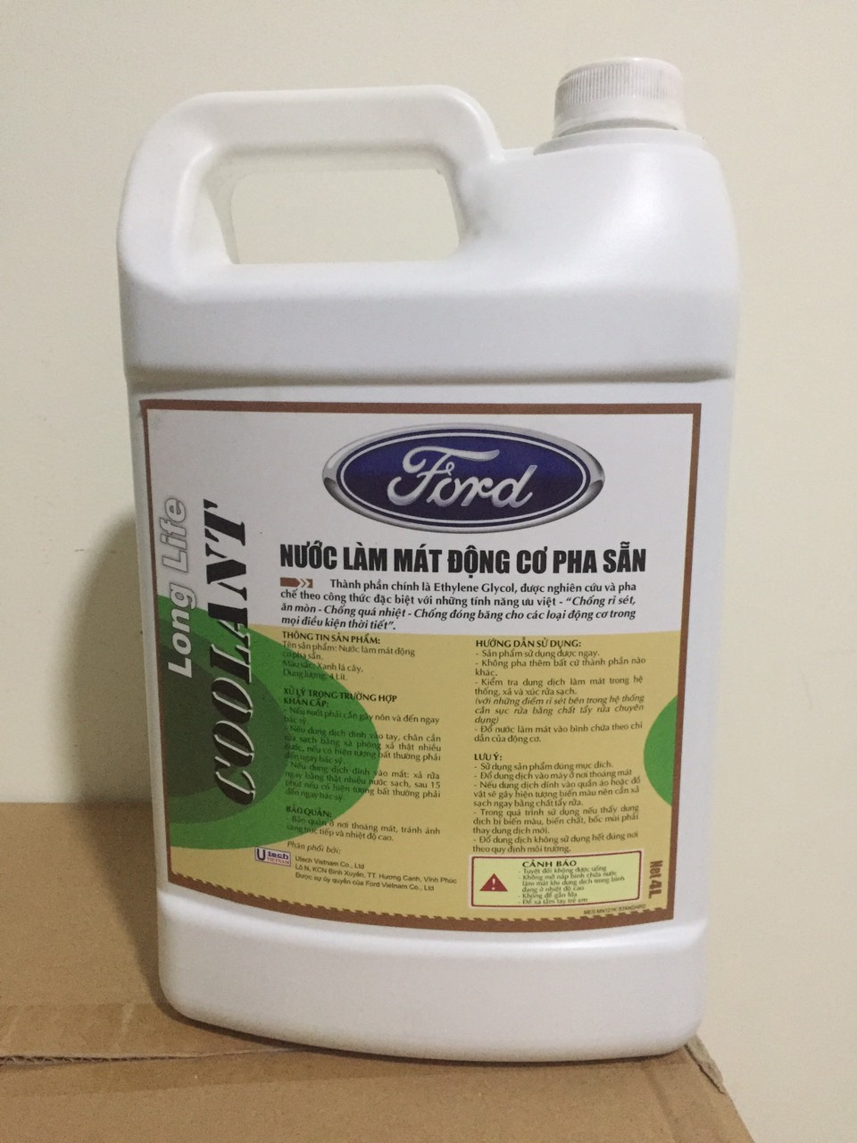 Nước Làm Mát Động Cơ Ôtô Pha Sẵn Ford 4 Lít ( Xanh )