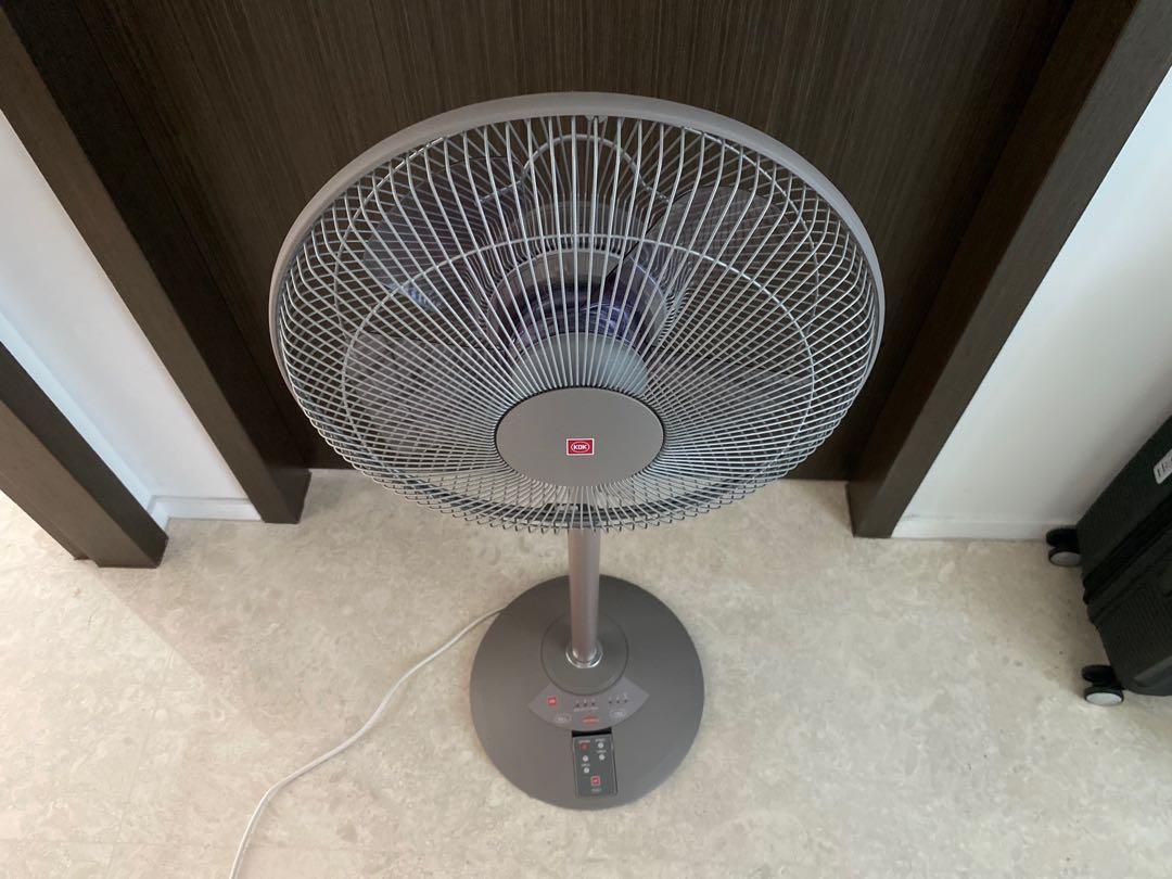 Quạt lửng có điều khiển KDK N30NH