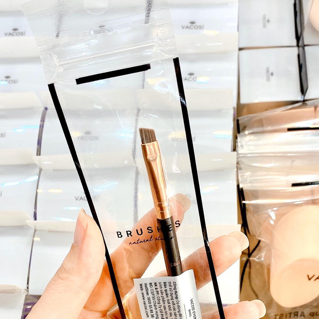 Vacosi Cọ Mày Đầu Cứng Eyebrow Angled Brush BR05