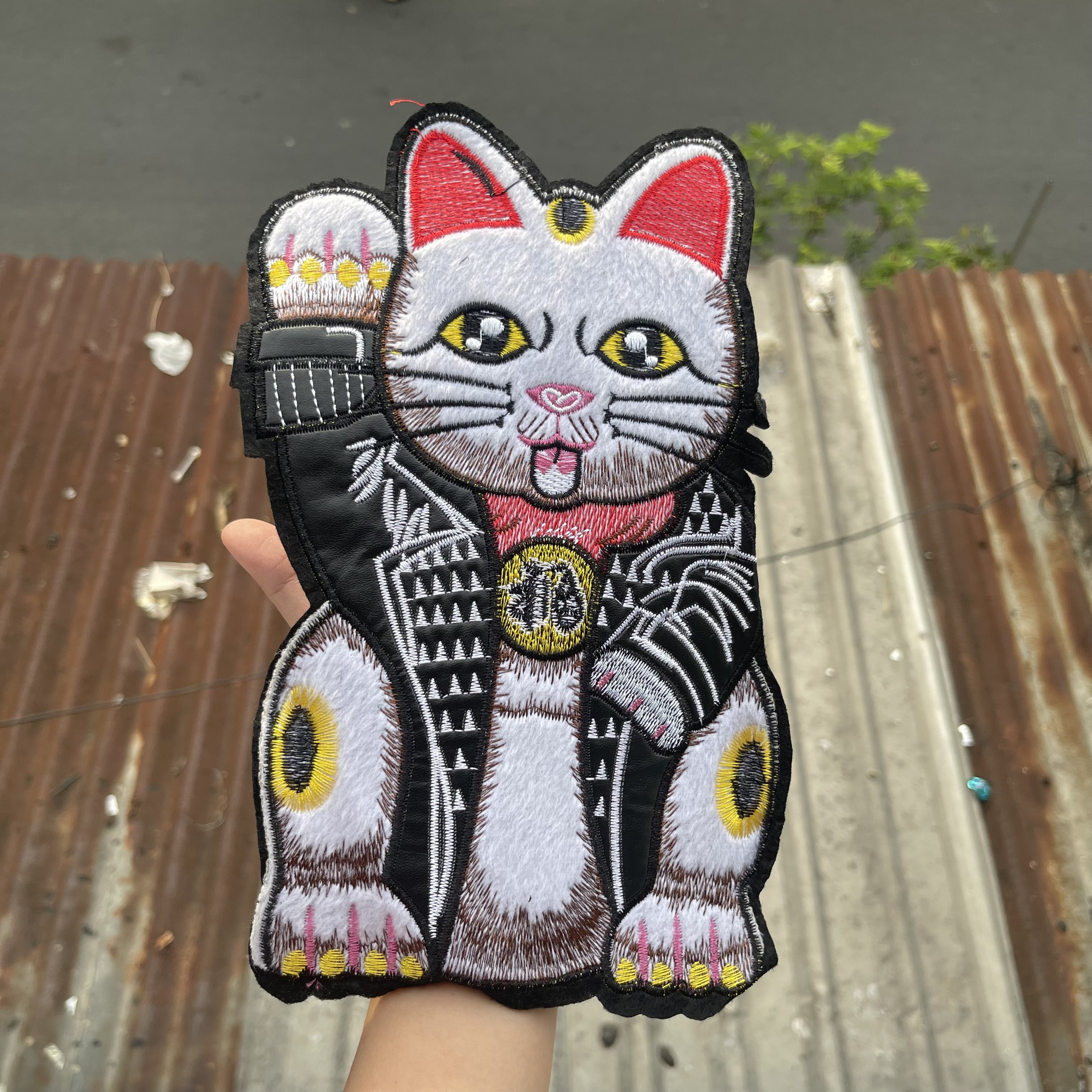 HÌNH ỦI LỚN ỦI QUẦN ÁO