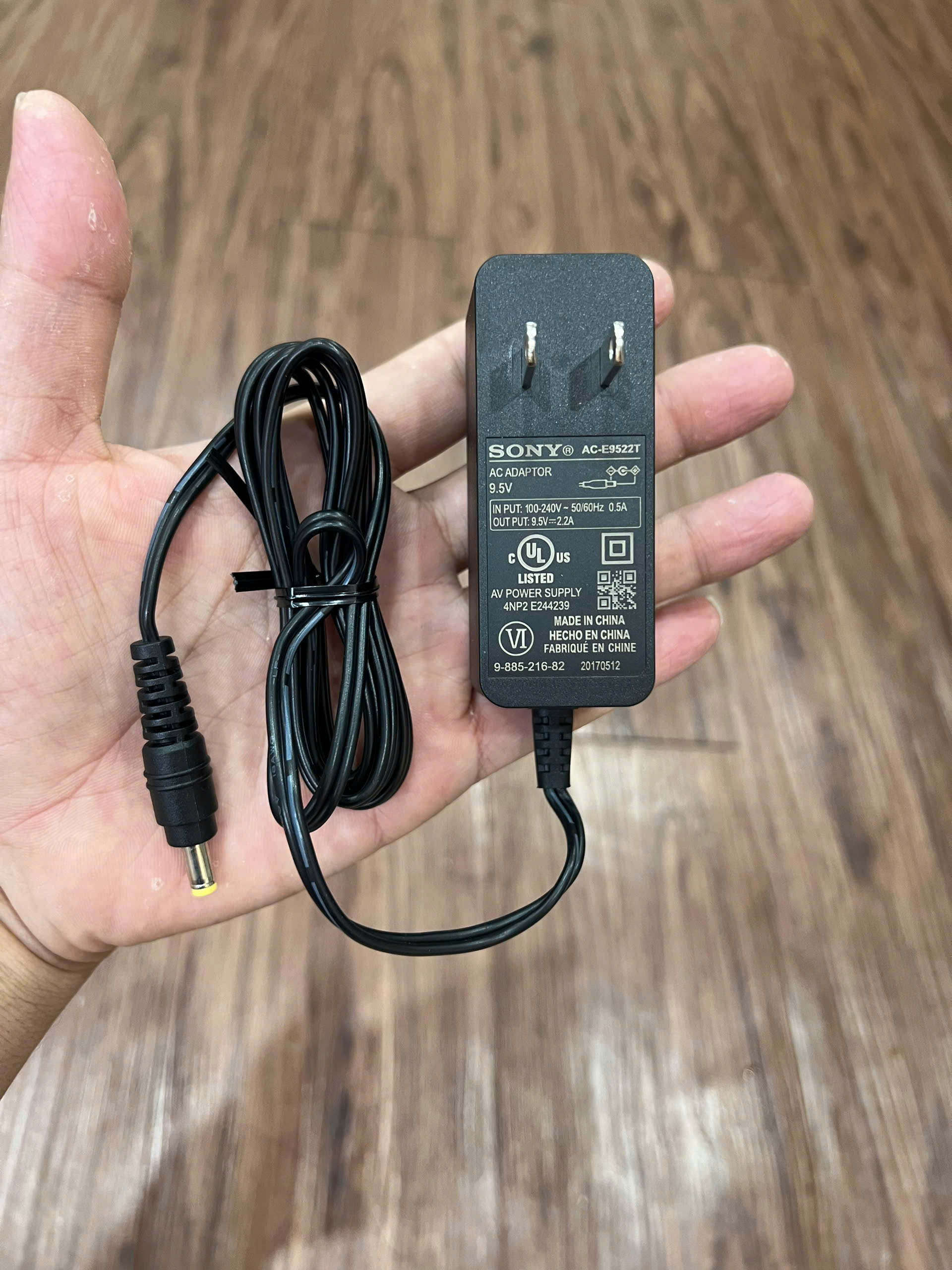 Sạc Loa Bluetooth Sony SRS XB40 loại tốt