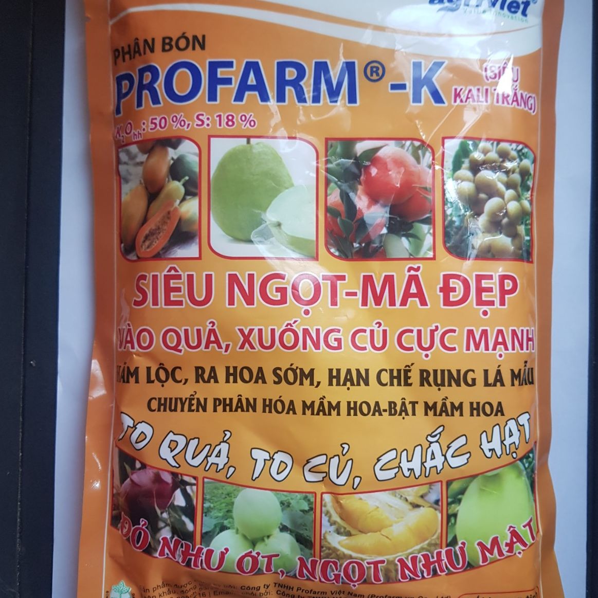 Phân bón kali siêu ngọt bột trắng nhập khẩu từ châu âu PROFARM -K 1kg, hãm lộc, kích thích ra hoa sớm, phân hóa mầm hoa, siêu ngọt, mã đẹp