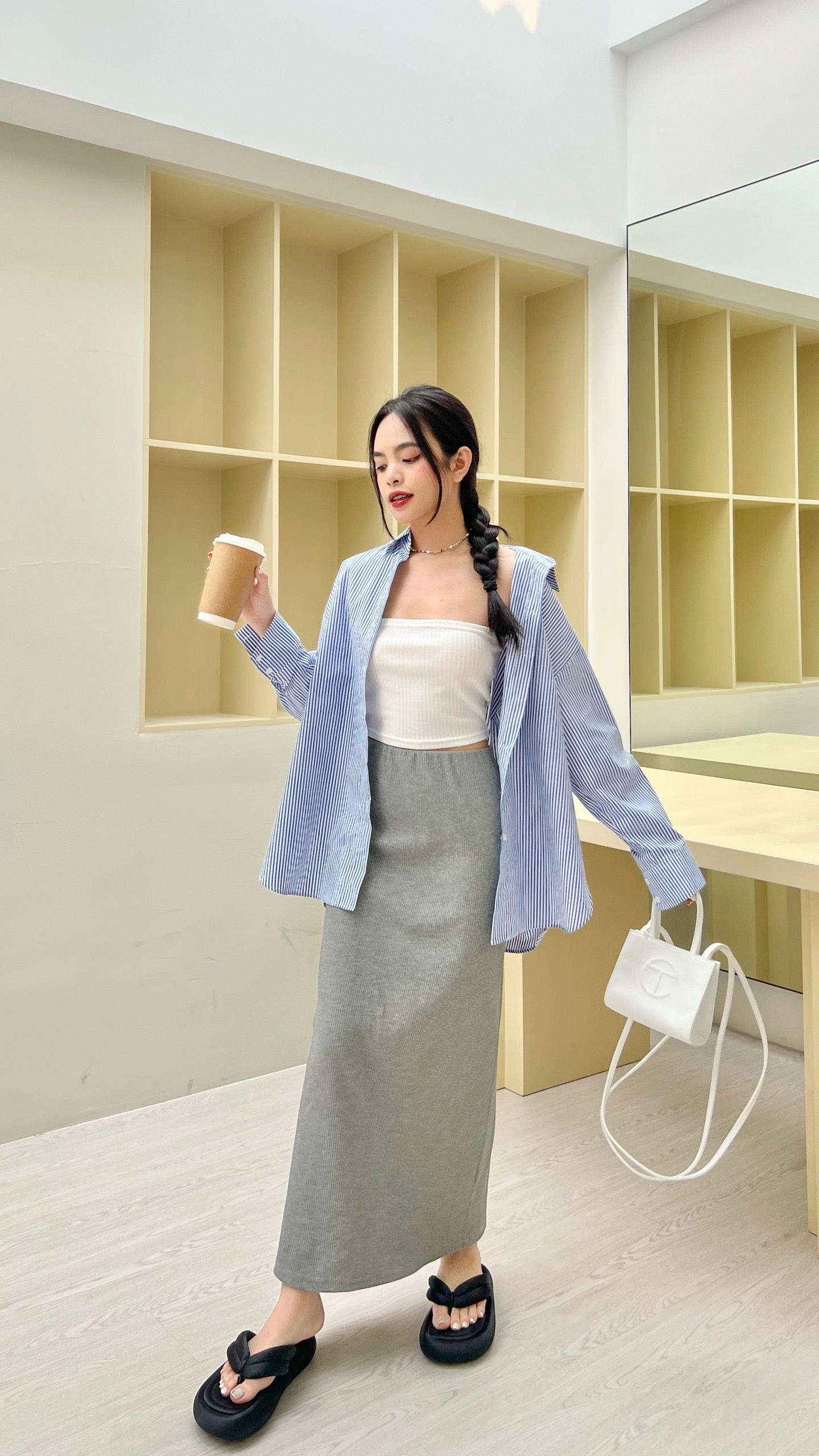MÌ - CHÂN VÁY DÁNG ÔM - VIE SKIRT