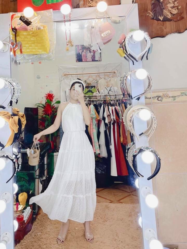 Đầm maxi cổ yếm hở lưng dáng dài + Ảnh thật