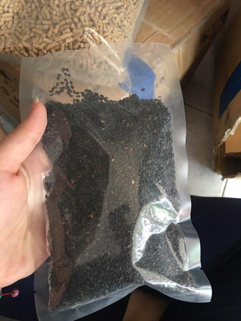 Thức ăn cho Hamster - Mè đen dinh dưỡng (100gr) - [Nông Trại Thú Cưng]
