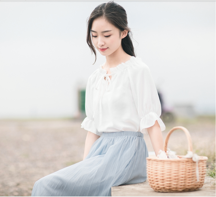 Áo sơ mi nữ cổ bèo thắt nơ tay lỡ chất vải lụa đẹp SP10