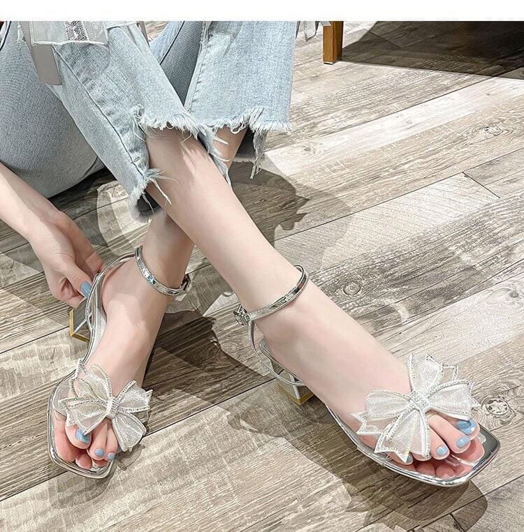 Giày quai hậu cao 5 phân đính nơ siêu xinh