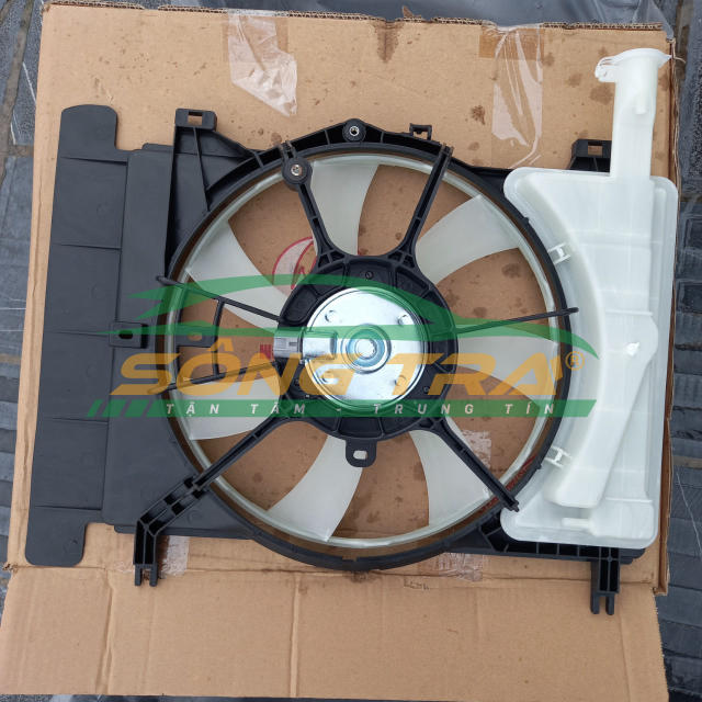 Lồng quạt két nước liền cánh quạt vios2013